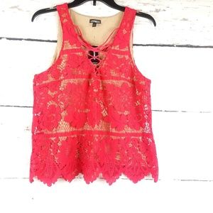 NEW V-NECK Strappy Lace Express Top Medium